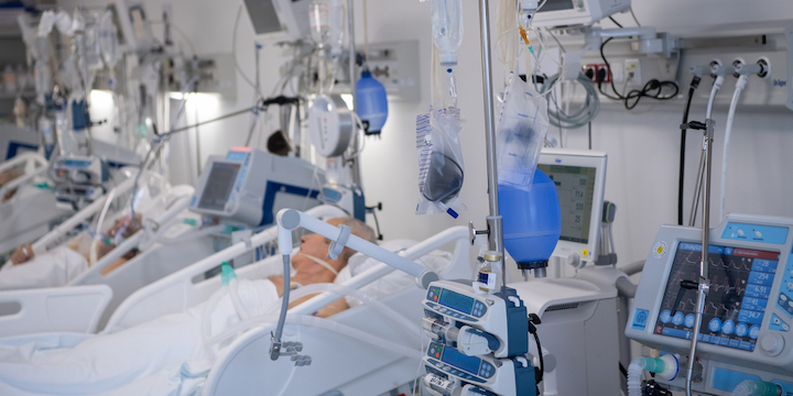 the decrease in the number of patients in intensive care is confirmed