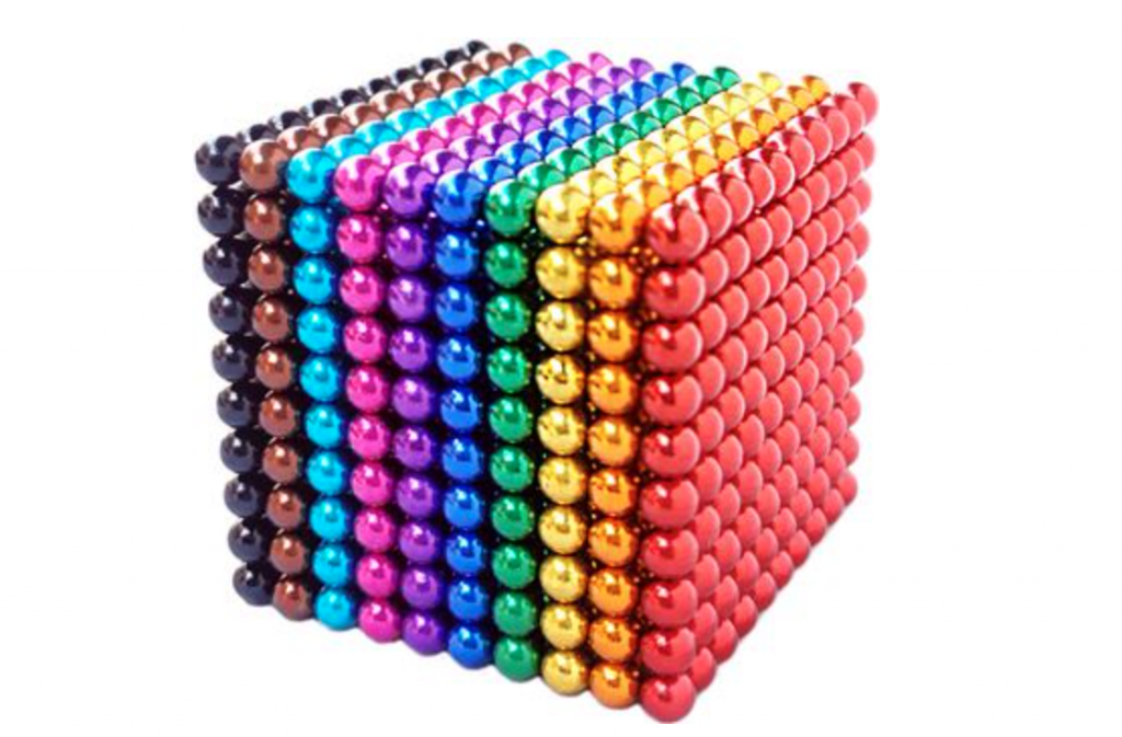 Health authorities warn about the risks associated with magnetic balls in children’s games